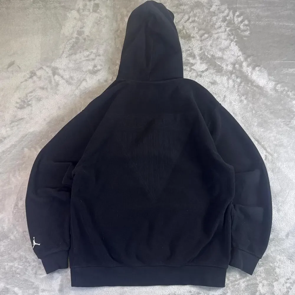 Jordan Essential Black Pullover Hoodie Embroidered Logo Fleece Size M